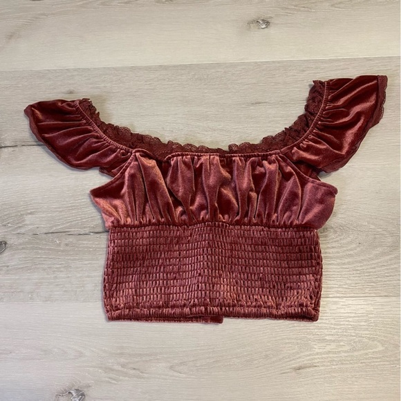 Forever 21 Velour Crop Boho Top, Size S, Burgundy - Picture 4 of 10